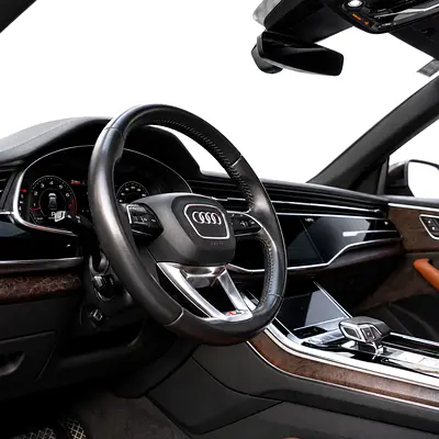 2020 AUDI Q8 — фото 10