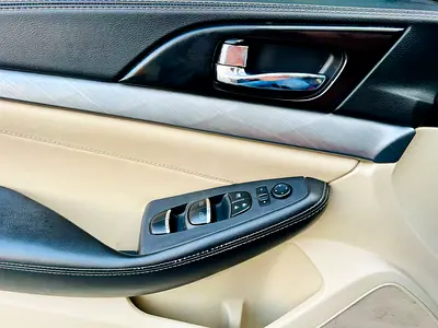 2018 Nissan MAXIMA 照片 10