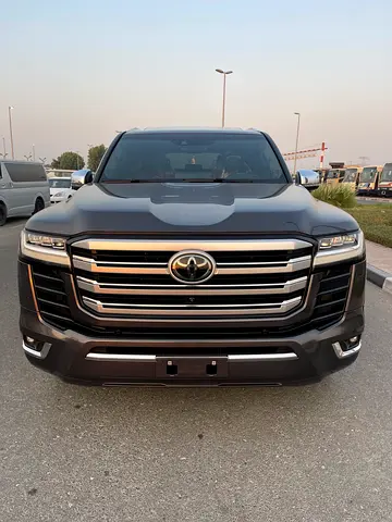 TOYOTA LAND CRUISER 2022 VXR TWIN TURBO 3.5 V6 ORIGINAL PAINT