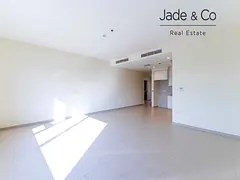 Community Expert | Single Row | Near Amenities