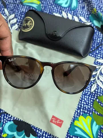Ray-Ban