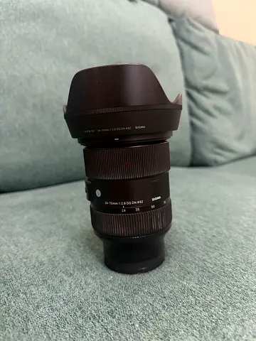 Sigma 24-70mm f2.8 DC DN Lens (Good Condition)