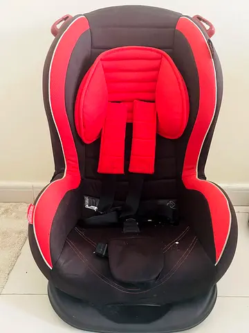 Red and Black Convertible Infant/Toddler Car Seat