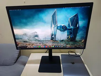LG 27” 5k Moniter for Mac