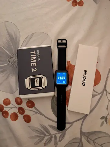 Pebble Time 2 smartwatch with original boxes - just 2 weeks ago.