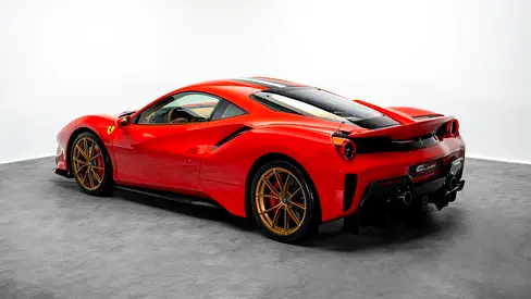 2019 Ferrari 488 PISTA photo 2