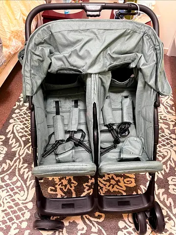 Twins Double Stroller — Green, Twin Seats
