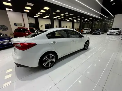 2015 KIA CERATO 照片 4