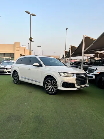 2019 Audi Q7 - American Specs - Excellent Condition