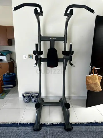 Insight Fitness SA Series Assis ulti-function Power Tower for Pull-ups, Dips Abs perfect condition