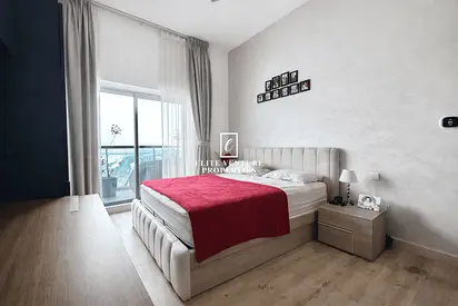 SMART HOME | CORNER UNIT | COMMUNITY VIEW