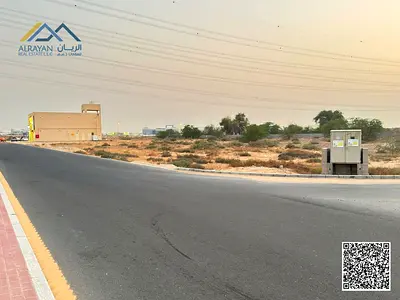 فرصة  إستثمارية  قطعه أرض شامل رسوم علي طريق رائيسي مميزة  للبناء والاستثمارتمليك حر جميع الجنسيات وبدون رسوم مدي الحياه أرض  سكني استثماري فلل في من