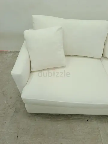 Expensive quality crate and barrel 2 seater large sofa