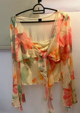 Lightweight floral tie-front sheer blouse