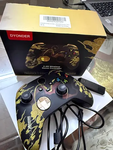 Xbox One styled wired controller with dragon design - good condition