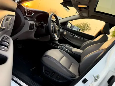 صورة 10 لـ 2023 Infiniti QX50