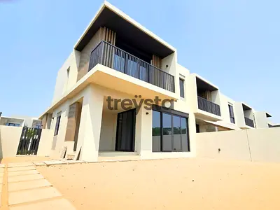 Modern 4BR Villa | Single Row | 4B-E4