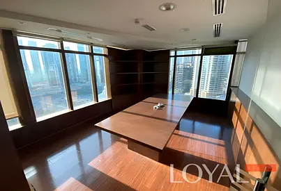 Fully Furnished | Burj Khalifa View | 6 Parking