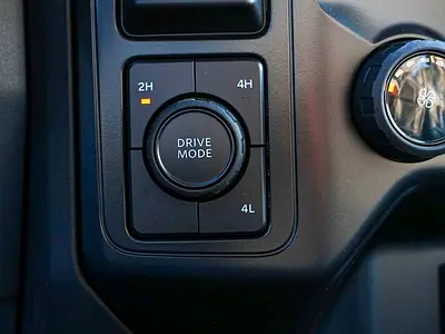 2026 FORD F-550 缩略图 14
