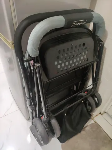 Lightweight foldable baby stroller/pram in good used condition