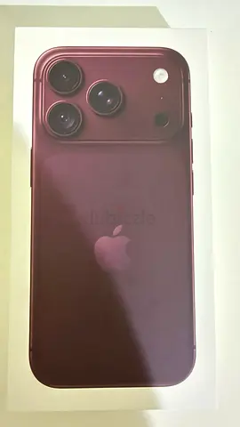 Apple iPhone18 pro 2TB- Burgundy, unused in box