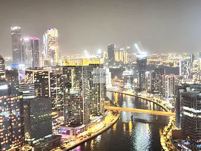 Luxury 1BR | Stunning Canal View | Business Bay