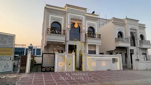 فيلا للبيع شامل الرسوم والتسجيل والتمليك بتشطيب شخصي فاخر، طابقين + روف، 6 غرف نوم ماستر، وتصميم راقٍ بمساحات واسعة،