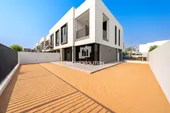 Spacious 4 BED | Corner Unit | Brand New