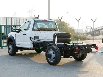 2026 FORD F-550 照片 6
