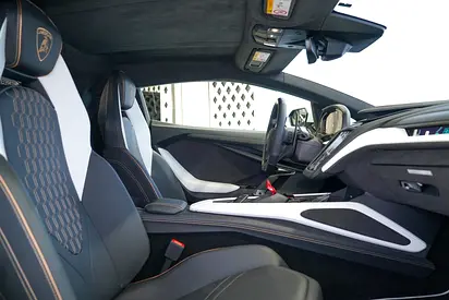 2024 Lamborghini REVUELTO 缩略图 13