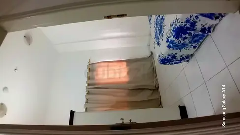 ROOM TO RENT