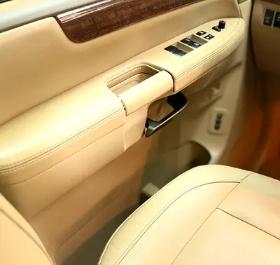 2012 Nissan ARMADA — миниатюра 16