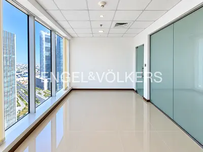 High Floor | Private Pantry and Washroom