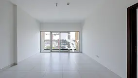 Spacious | Low Floor | Laundry Room |Close to Exit