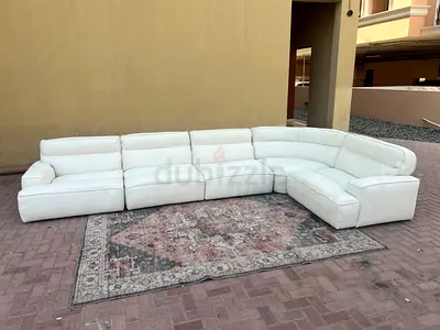 Amazing Condition Marina Home Su. MO Sectional Corner Sofa Beige