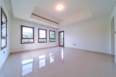 Spacious 5BR Family Villa, Direct from Owner