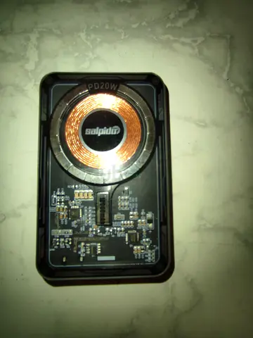 Wireless Power Bank