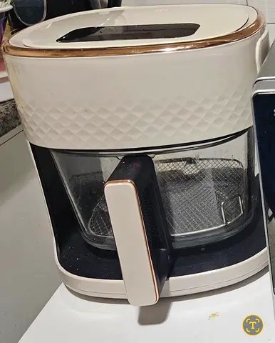 Compact Digital Air Fryer - White/Gold, Good Working Condition