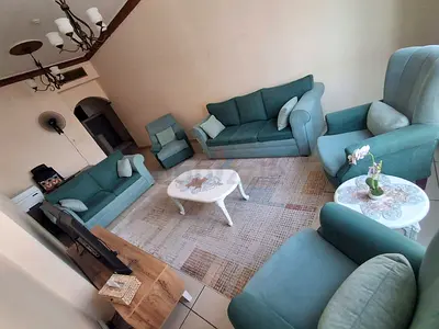 at an amazing price, Sofa Set Custom-made, 7 seater
فرصة مذهلة بسعر مذهل طقم كنب تفصيل سبع مقاعد