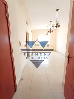 VERY NEAT AND CLEAN 1BHK/BR NEAR TO PARK AND KING FAISAL ROAD