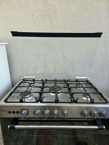 Stainless Steel 5-Burner Gas Cooker with Oven - Good Condition