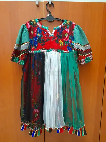 Emirates national dress for a girl of 6-8 years