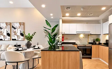 FULLY FURNISHED 1-BEDROOM | VACANT | READY TO MOVE IN