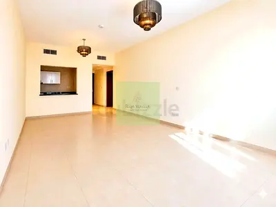 Chiller Free 2BR (1,281 sqft) |Higher Floor|101K 2-4 Chqs|Near Metro