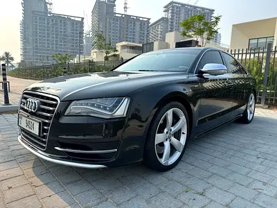 2013 AUDI S8 — миниатюра 11