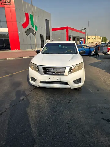 2017 Nissan NAVARA — фото 5
