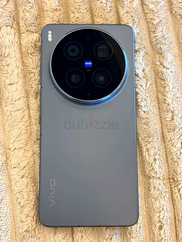 Vivo X300 Ultra With Photographer Kit