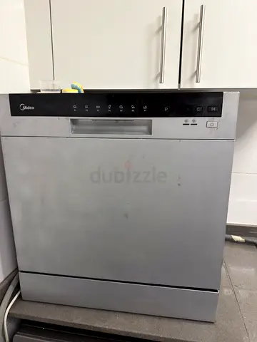 Midea Stainless Steel Built-in Dishwasher - Good Working Condition