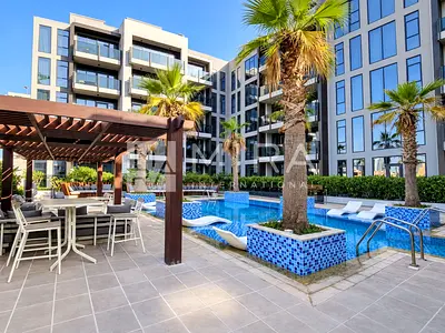 Vacant Soon I Pool View I Four Cheques