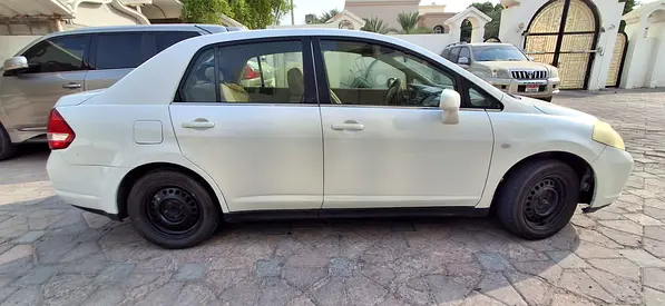 صورة 2 لـ 2007 Nissan TIIDA